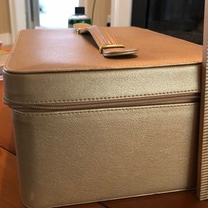 Estée Lauder Makeup Box New